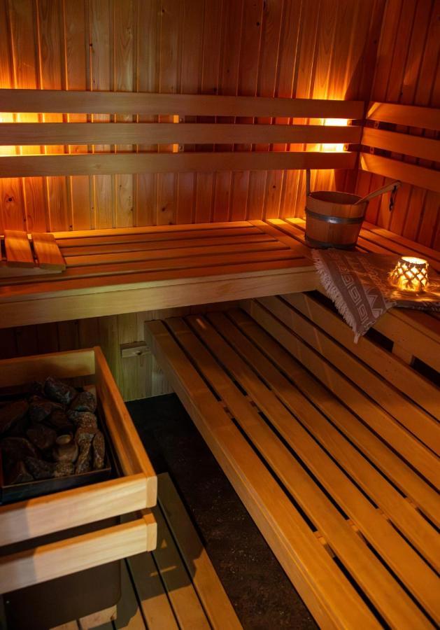 B&B Joli Met Prive Wellness 벨멜딘게 외부 사진